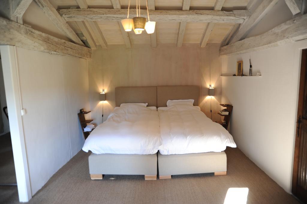 Bed and Breakfast Chateau De Lerse Perignac  Номер фото