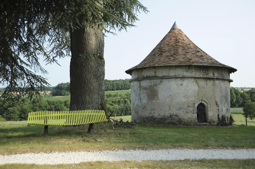 Bed and Breakfast Chateau De Lerse Perignac  Экстерьер фото