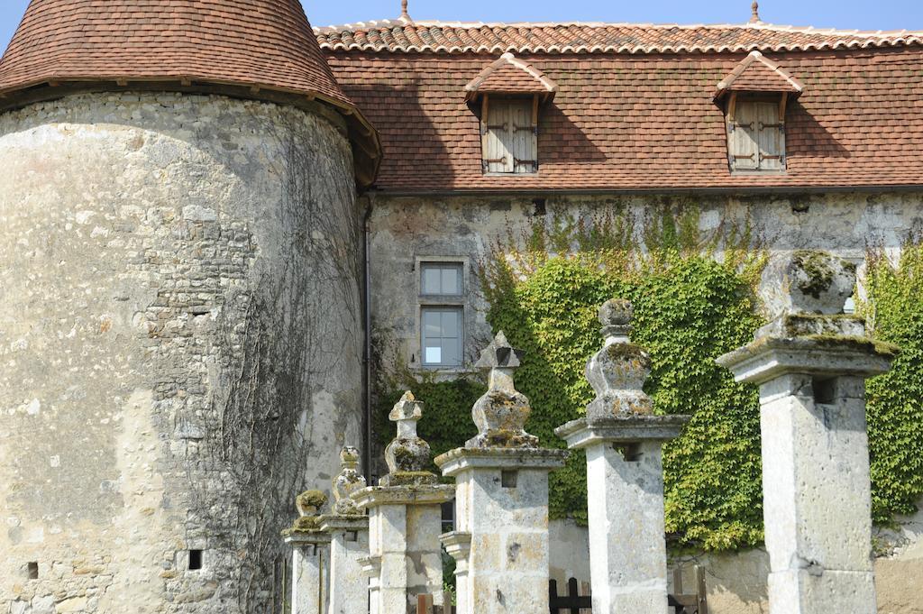 Bed and Breakfast Chateau De Lerse Perignac  Экстерьер фото