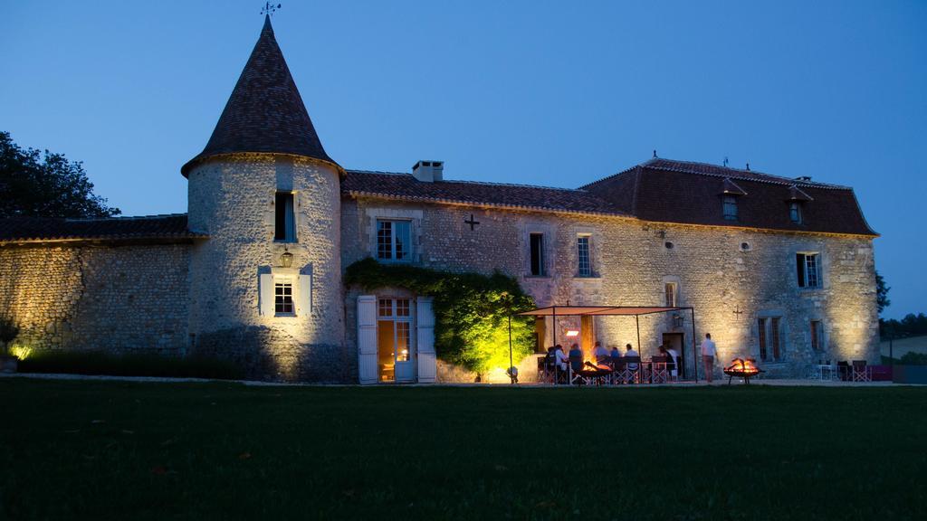 Bed and Breakfast Chateau De Lerse Perignac  Экстерьер фото